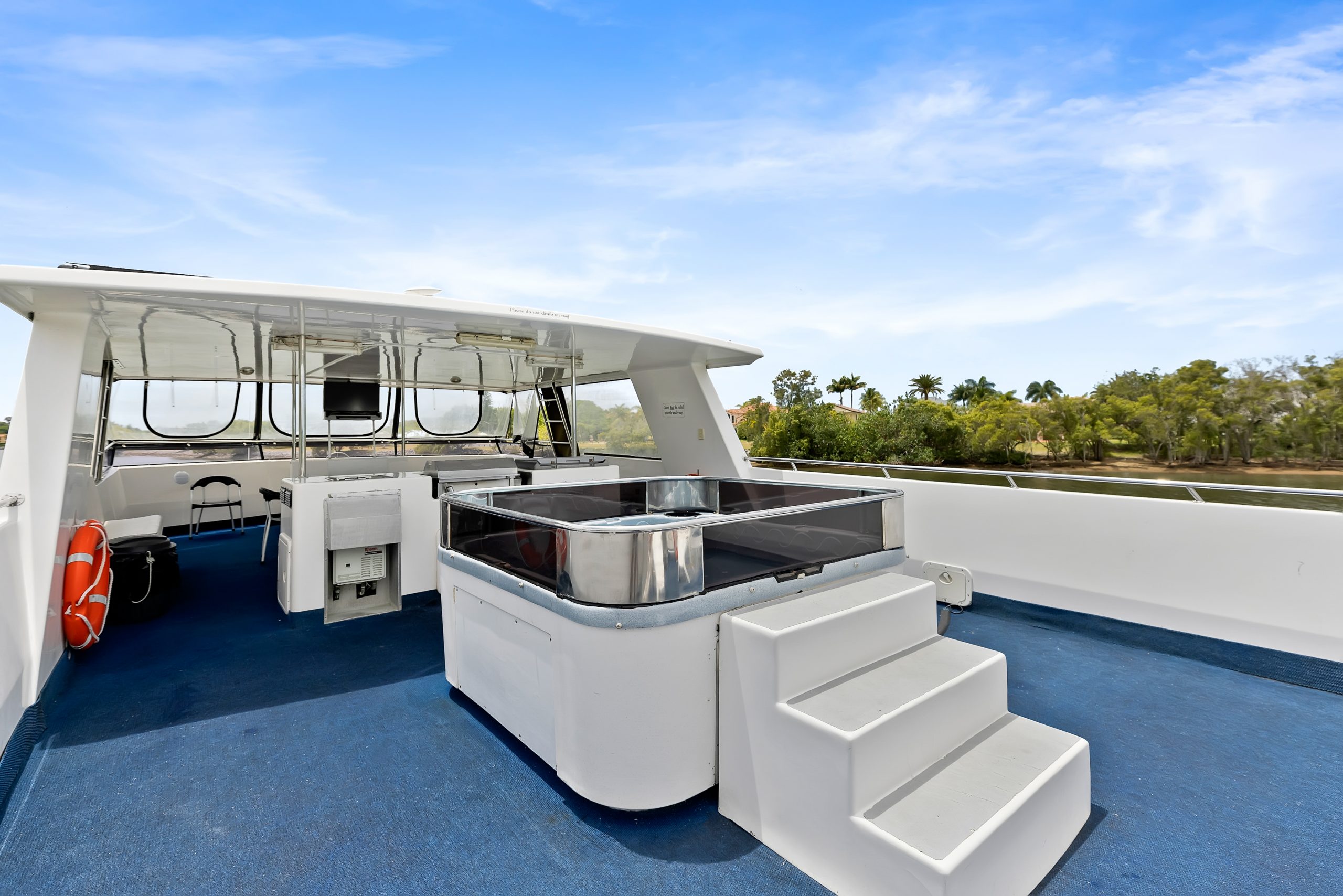 Blue Sky SPA gallery image 2