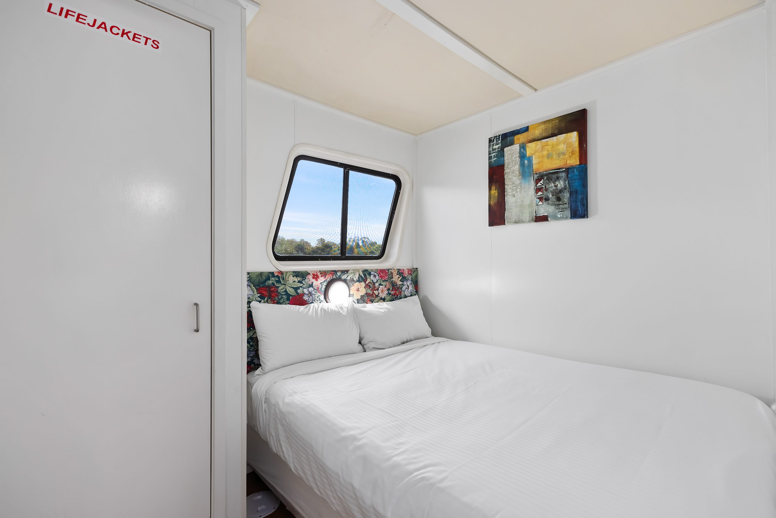 Gold Coaster gallery image 8