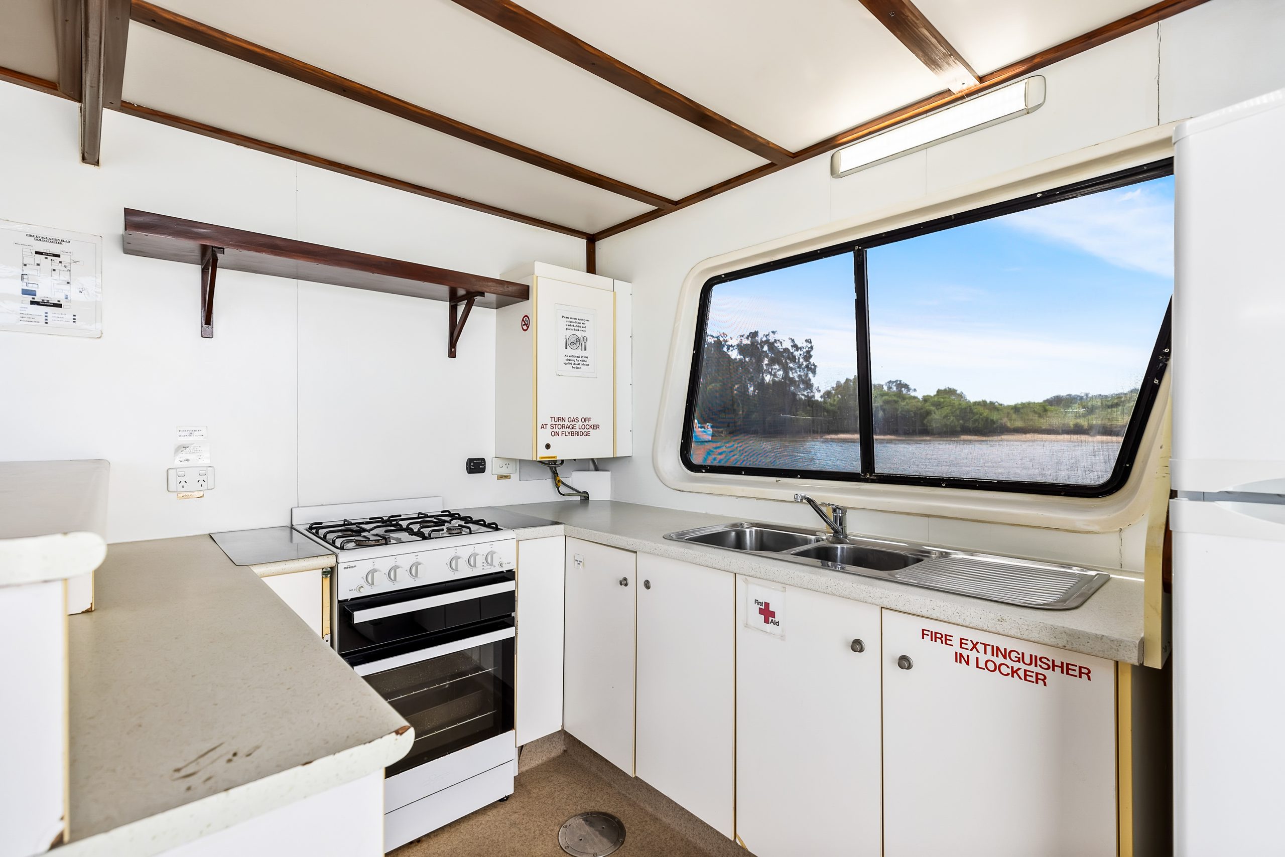 Gold Coaster gallery image 5