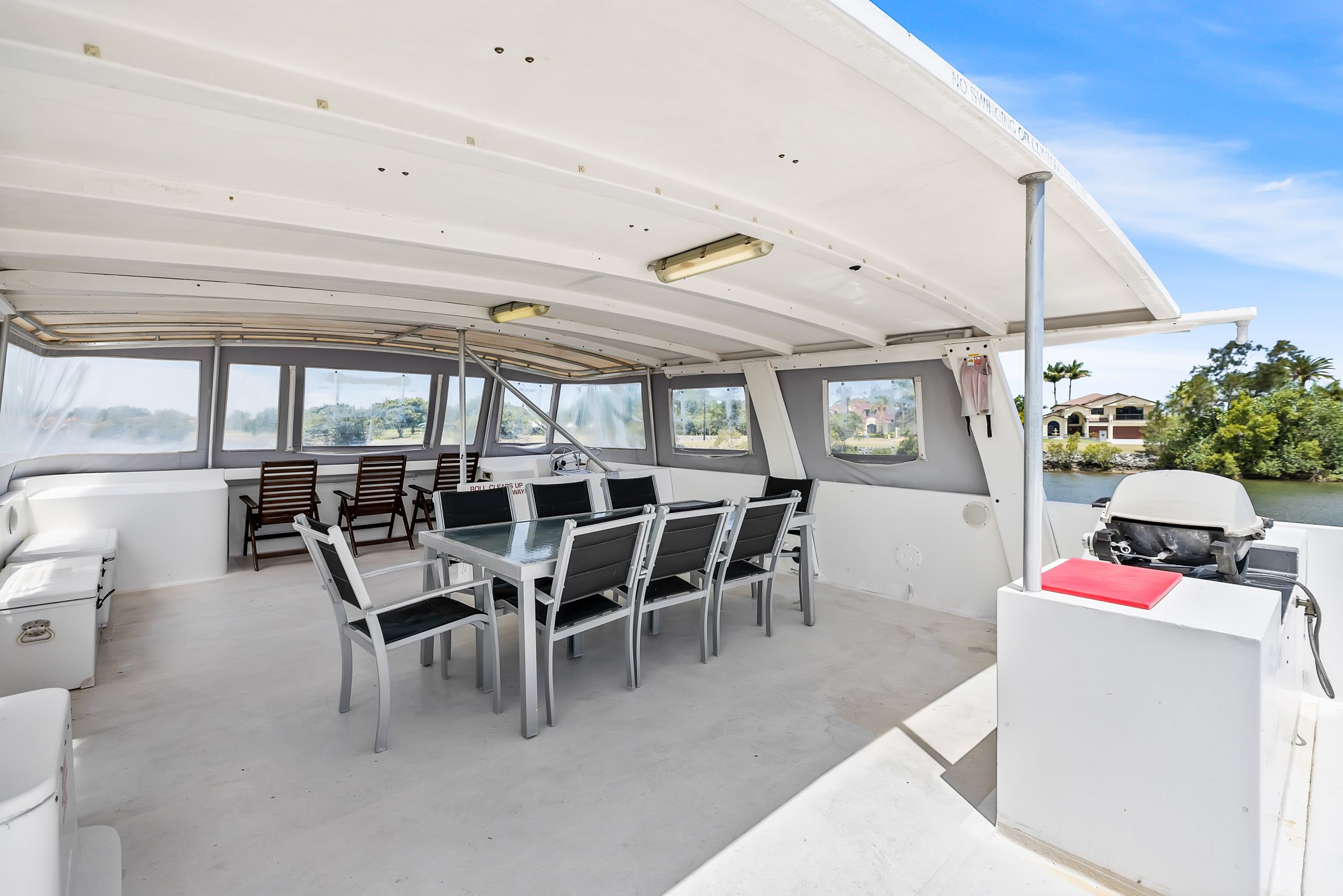 Gold Coaster gallery image 6