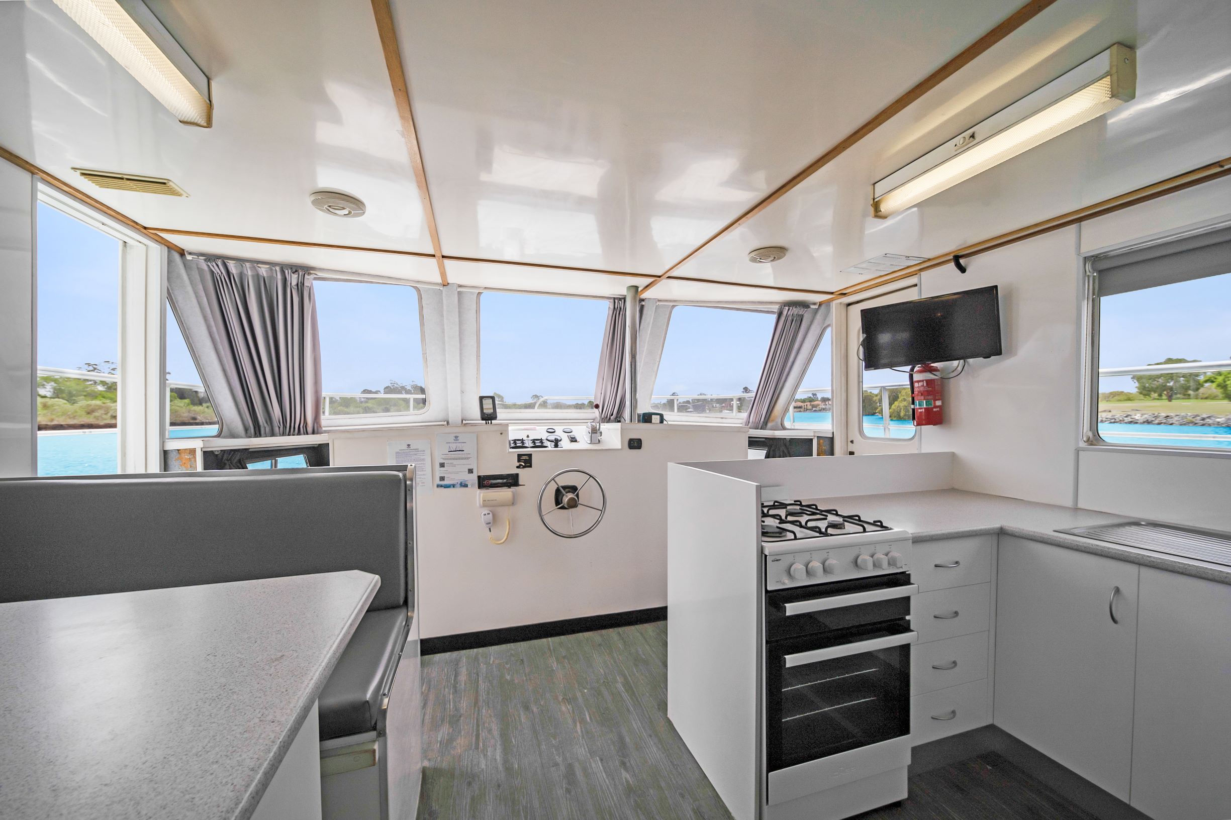 Seaview gallery image 2