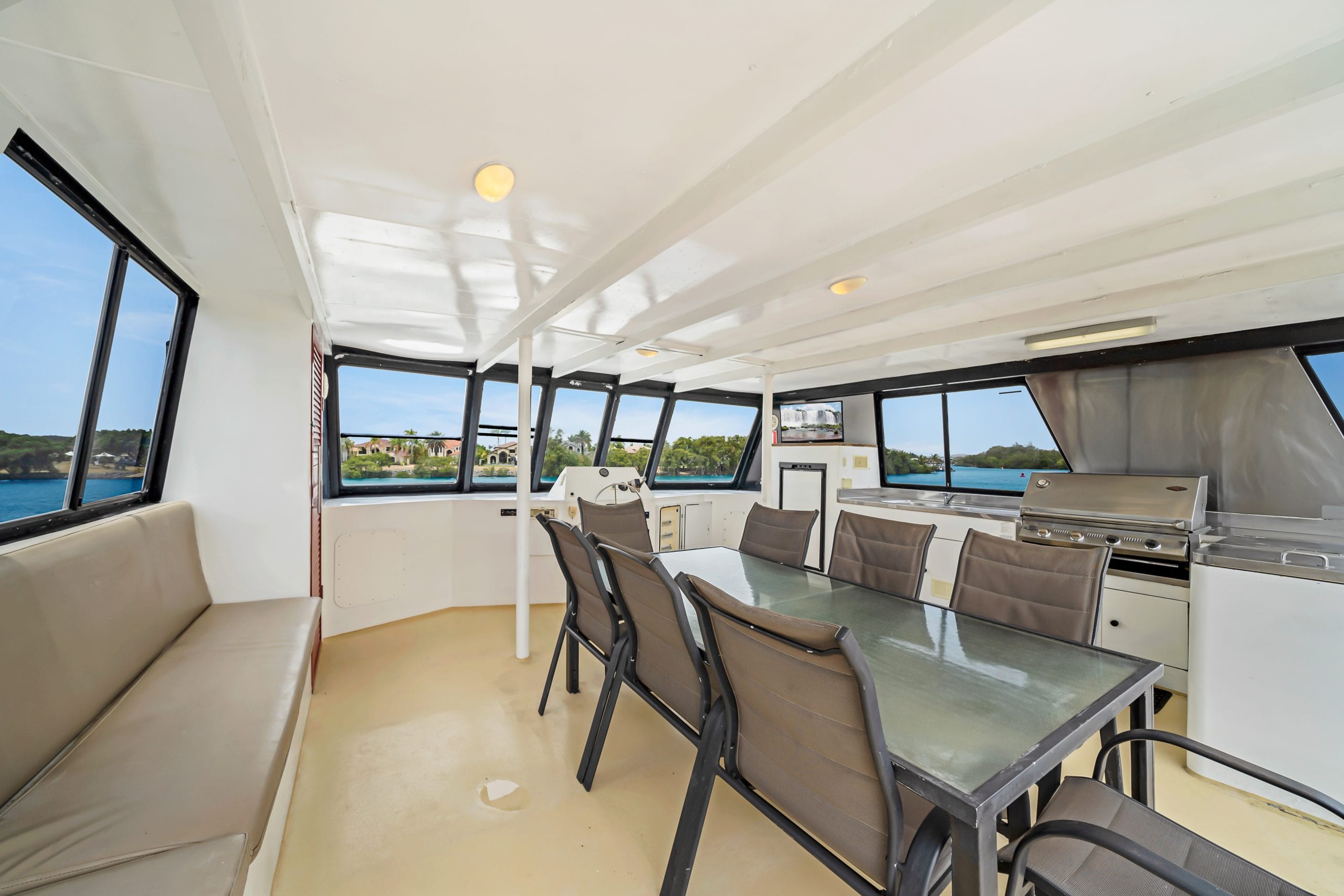 Shangri Lah gallery image 3