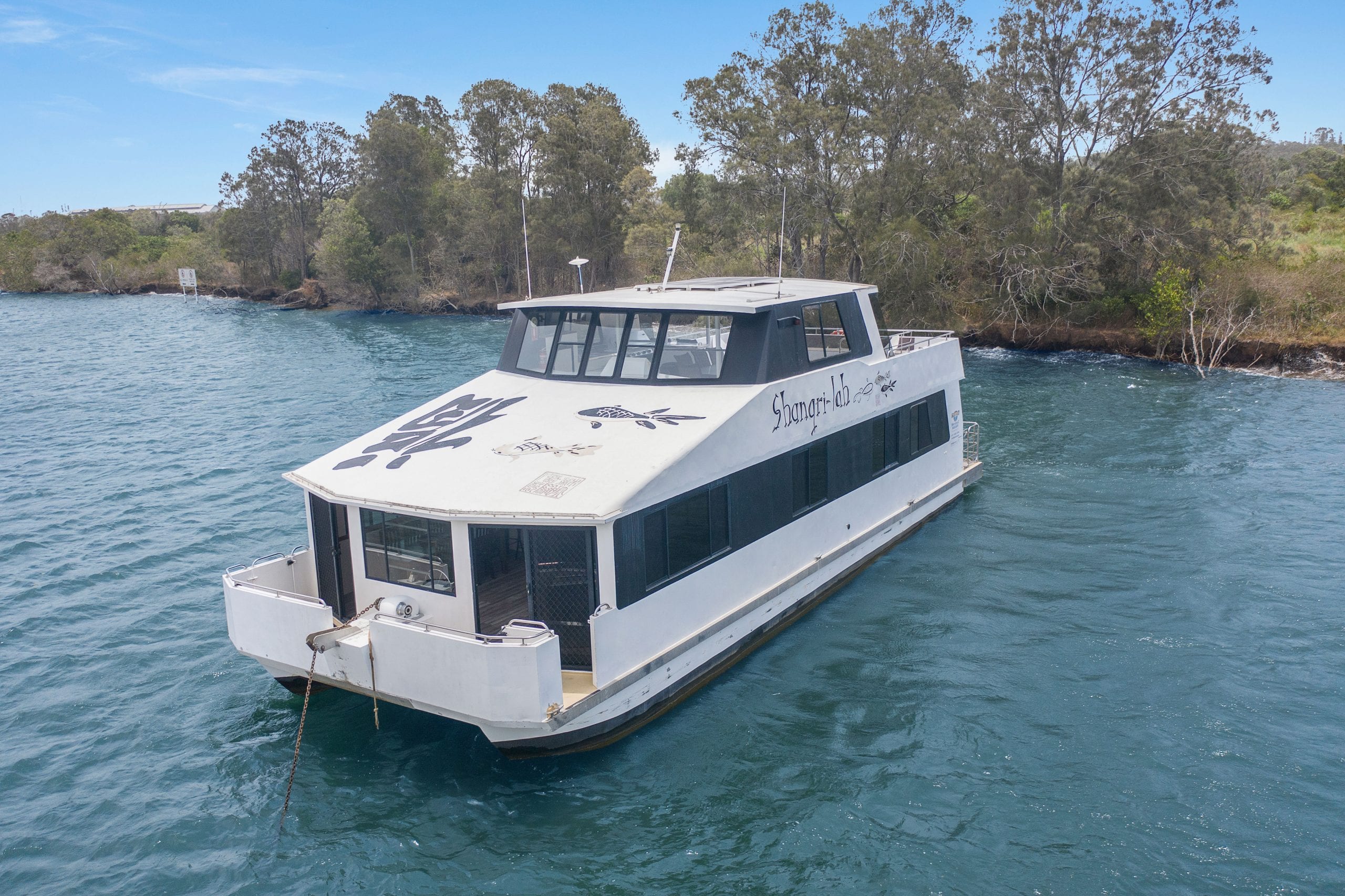 Shangri Lah gallery image 1